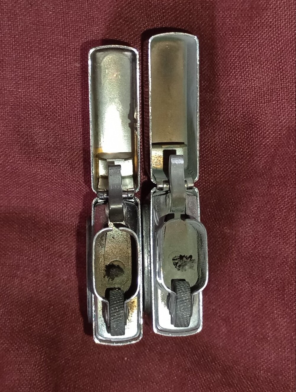 2 Zippo Camel Lighters - Vintage - Picture 3 of 4